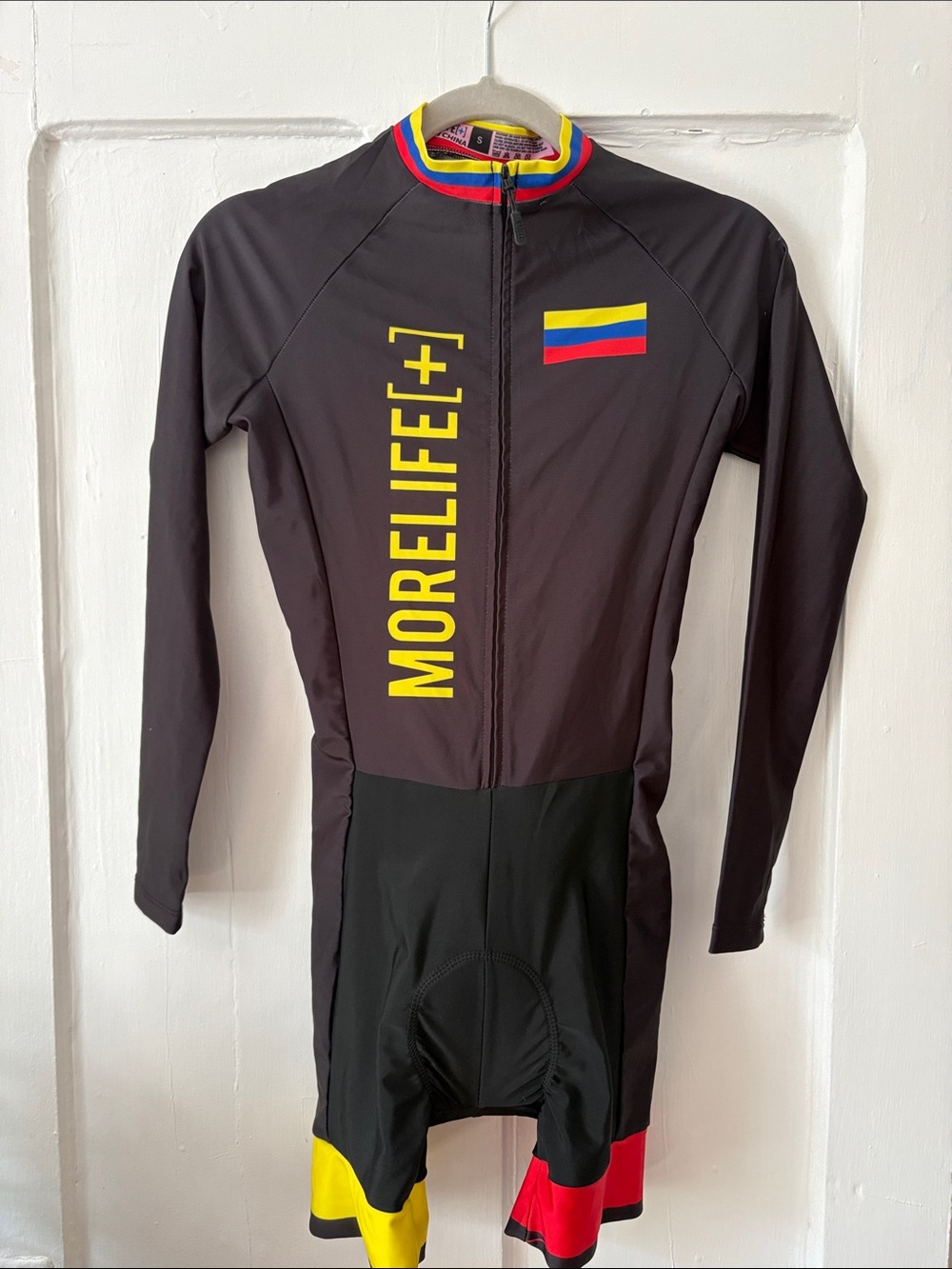 NWOT PADDED LONG-SLEEVE CYCLING SUIT